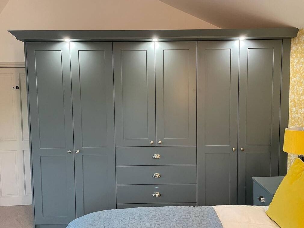 Fitted wardrobes in bedroom